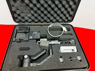 Zhiyun Gimple for cameras Comes with original hard case &amp; accessories