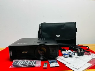 Acer Projector - X1228i |XGA (1024 x 768) | 4500 Im I DLP I 20 000:1 | HDMI/Wi Fi l 2.75 kg | Black