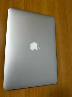 Apple MacBook Air 2017 128GB SSD  8GB Ram 13” Display