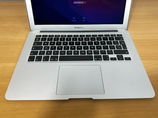 Apple MacBook Air 2017 128GB SSD  8GB Ram 13” Display