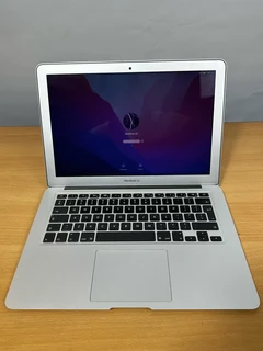 Apple MacBook Air 2017 128GB SSD  8GB Ram 13” Display