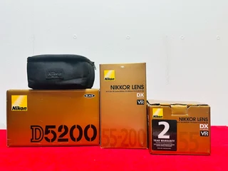 Nikon D5200 DSLR Camera Bundle – Like New (Shutter Count: Only 98!)