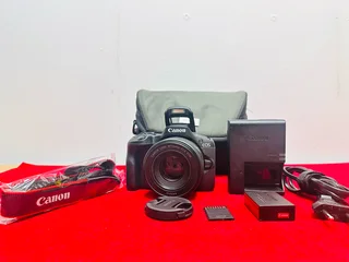  Canon EOS R50 Mirrorless Camera Kit – Like New!  Capture stunning photos and 4K videos