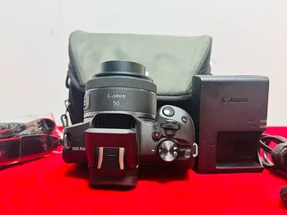  Canon EOS R50 Mirrorless Camera Kit – Like New!  Capture stunning photos and 4K videos
