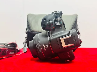  Canon EOS R50 Mirrorless Camera Kit – Like New!  Capture stunning photos and 4K videos