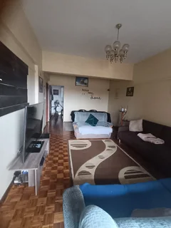 2 bedroom flat for sale in Pelham