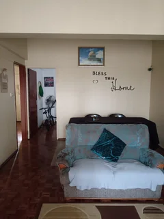 2 bedroom flat for sale in Pelham