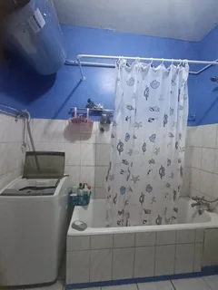 2 bedroom flat for sale in Pelham