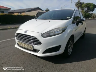 2016 Ford 1.0i ecoboost Fiesta R95,000 excellent condition