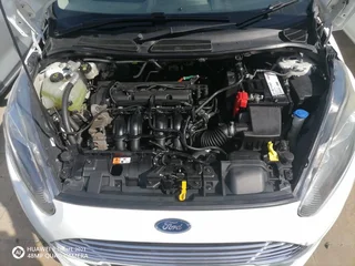 2016 Ford 1.0i ecoboost Fiesta R95,000 excellent condition