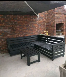 Wooden furniture&#39;s