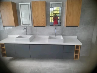 Plumbing  maintenance