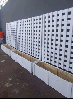 Trellises and flower boxes