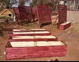 Trellises and flower boxes