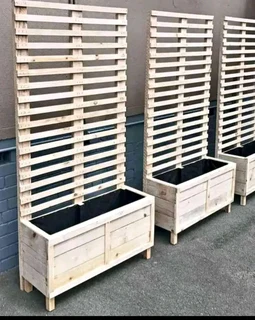 Trellises and flower boxes