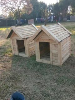 Dog kennels