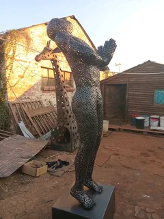 Metal art sculptures