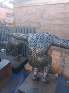 Metal art sculptures