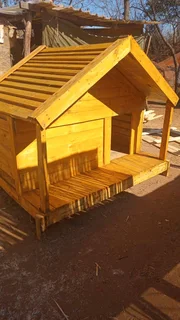 Dog kennels