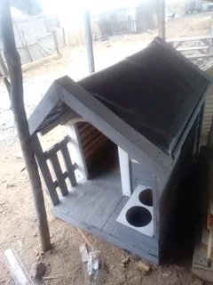 Dog kennels