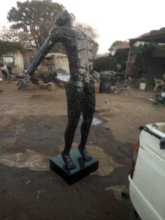 Metal art sculptures