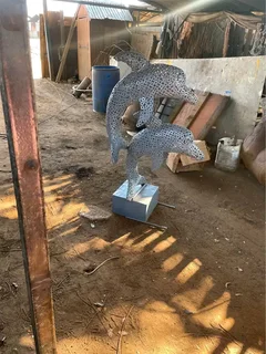 Metal art sculptures