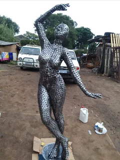 Metal art sculptures
