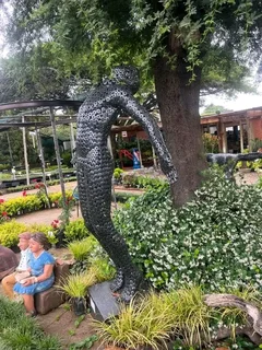 Metal art sculptures