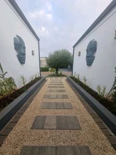 Metal art sculptures