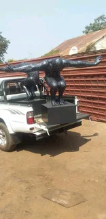 Metal art sculptures