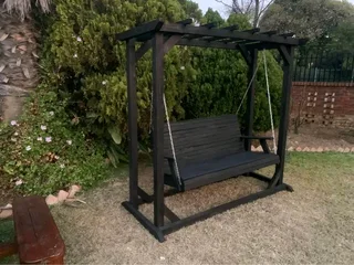 Swing benches