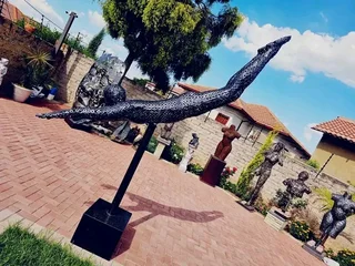 Metal art sculptures