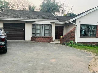 3 Bedroom House Wyebank