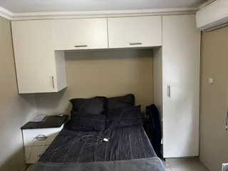One Bedroom unit in Manors, Pinetown