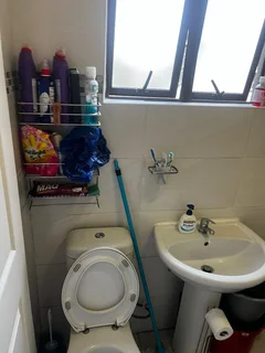 One Bedroom unit in Manors, Pinetown