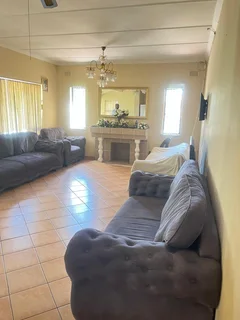3 Bedroom House in Pinelands, Pinetown