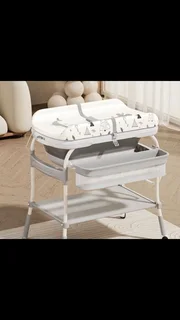 2 in 1 baby changing table/bath