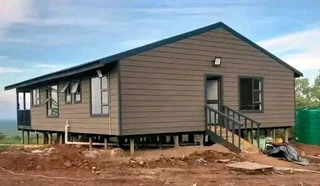 Q q. We do Wendy house