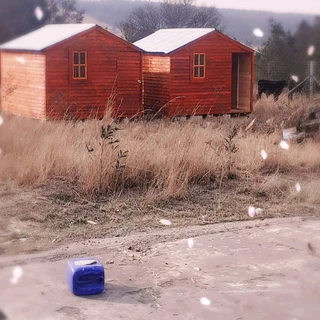 G T I Wendy house 