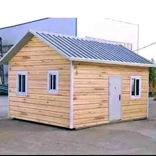 Q Q 4 x 4 Timber woodon house