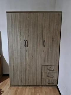 Decofurn Cupboards