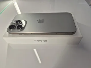 Apple Iphone 16 Pro Max 256gb Demo