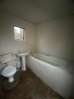 Room for Rent- Soweto, Dobsonville / Snakepark R1,000 p.m
