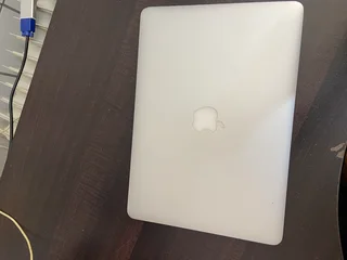 MacBook Air (13-inch 2015)