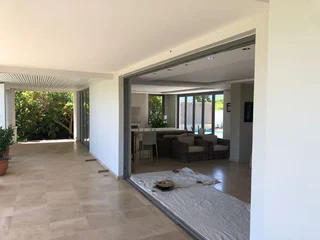 ALUMINIUM FOLDING DOORS ON SPECIAL