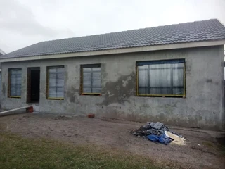 ALUMINIUM WINDOWS AND DOORS ON SPECIAL