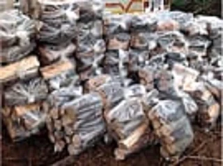 Dry Firewood ( Pizza Ovens and Fireplace wood)