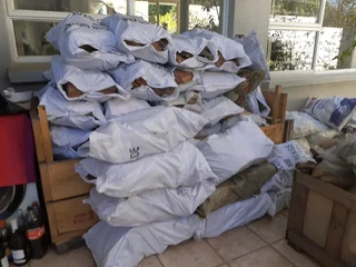 Dry Firewood ( Pizza Ovens and Fireplace wood)