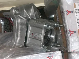 We fit and supply different types of hydraulic PTO and pumps call 0815621657