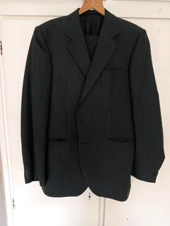 Man  about town Men's suit